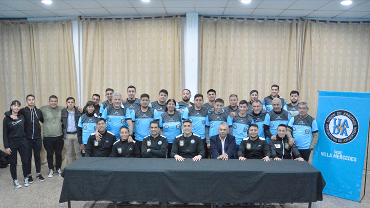 Entrega de Indumentaria en San Luis